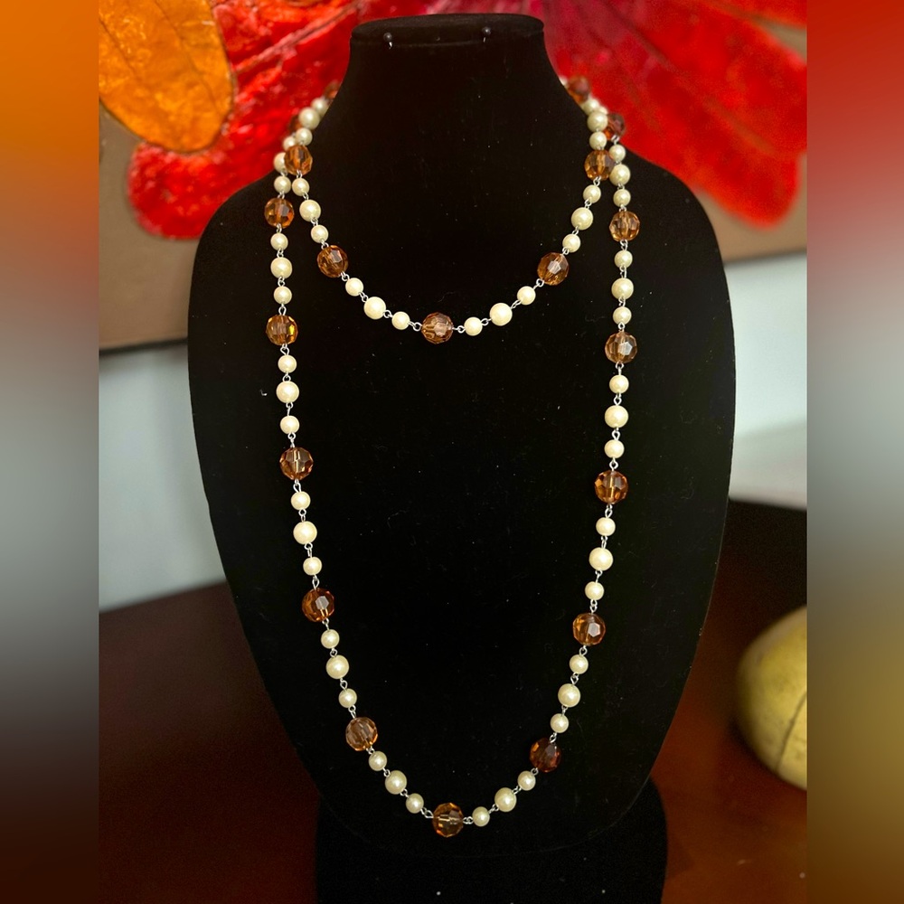 Extra long Necklace cream pearl & cooper color beads.